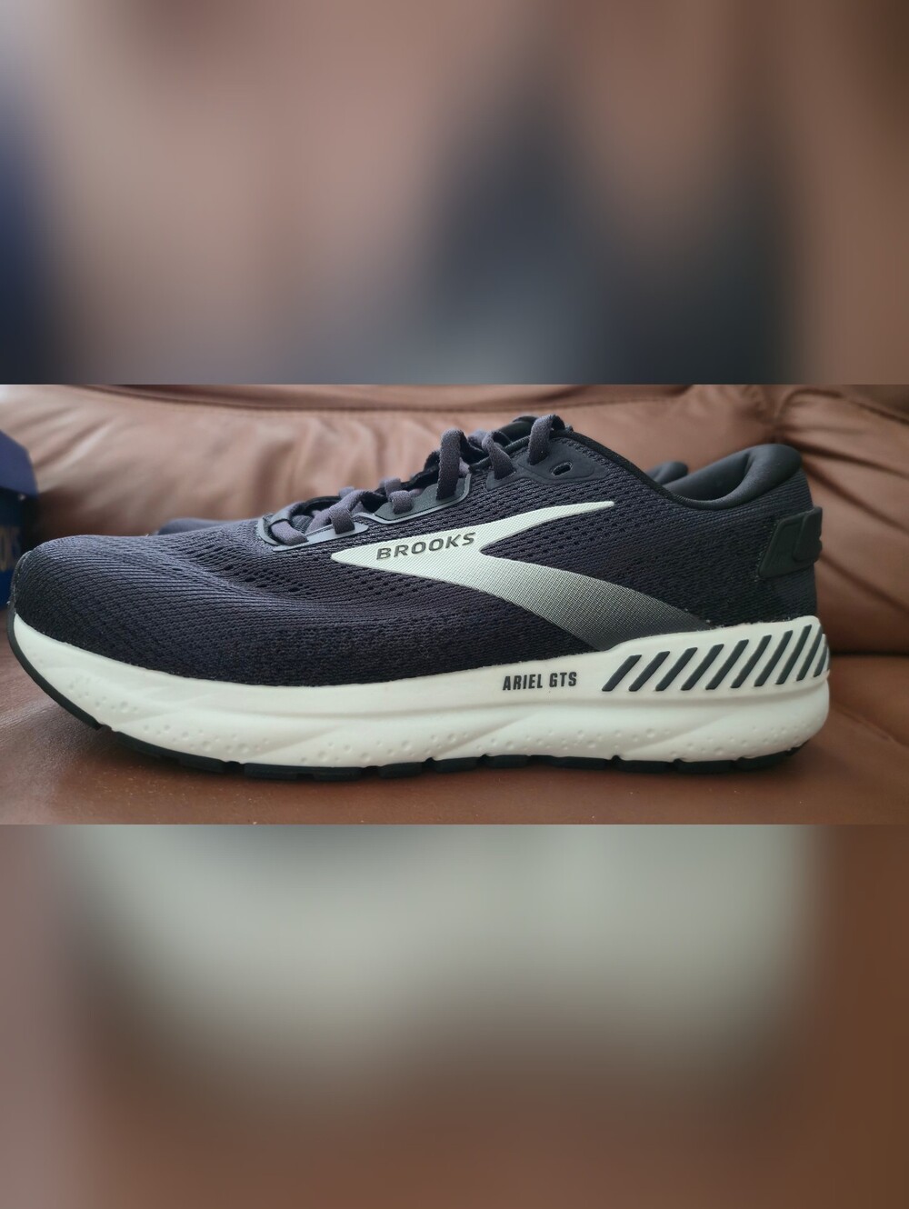 Brooks Ariel GTS 24 Running Shoes womens 9.5